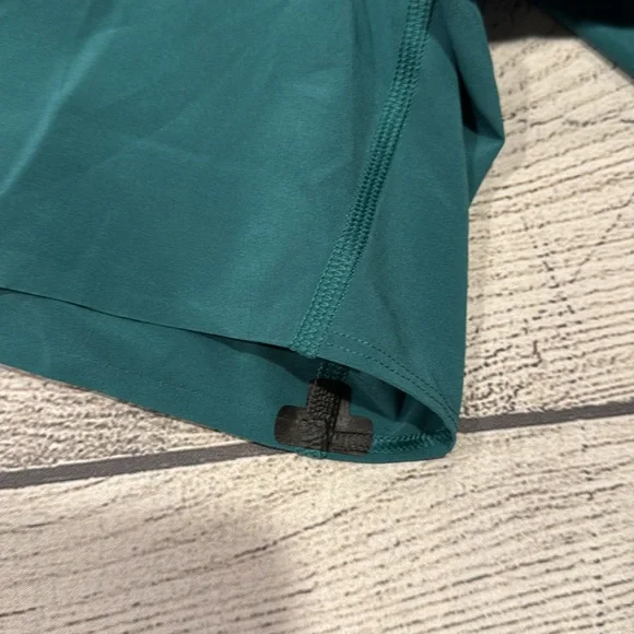 🍋Men’s Lululemon Surge Lined Short 6” size M teal🍋